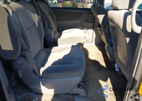 2005 Toyota Sienna Xle из США, поврежденный, VIN 5TDZA22C85S299538